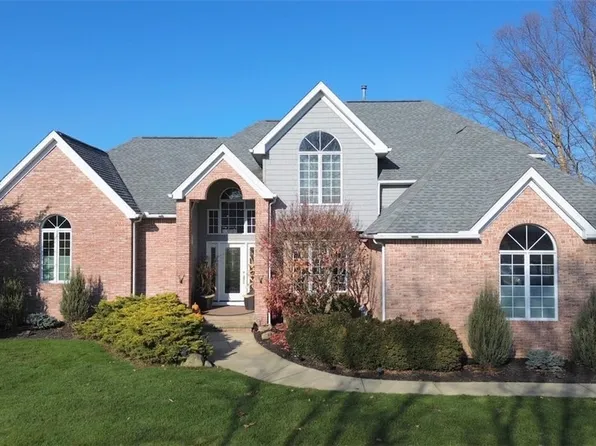 4137 Stimson Rd, Barberton, OH 44203