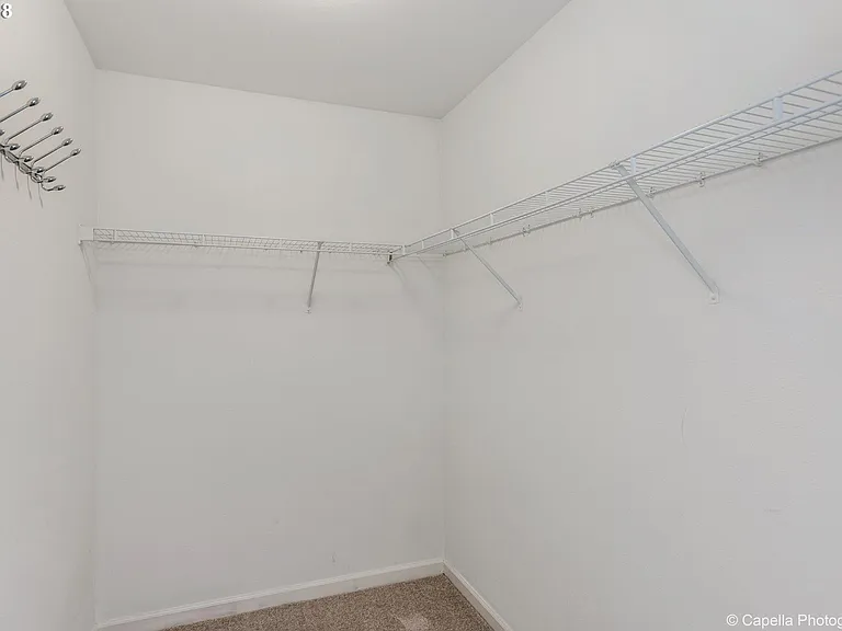 10354 NE Okanogan St — Photo 16