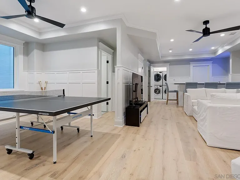 1048 Isabella Ave — Photo 33