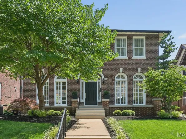 30 Arundel Pl, Saint Louis, MO 63105