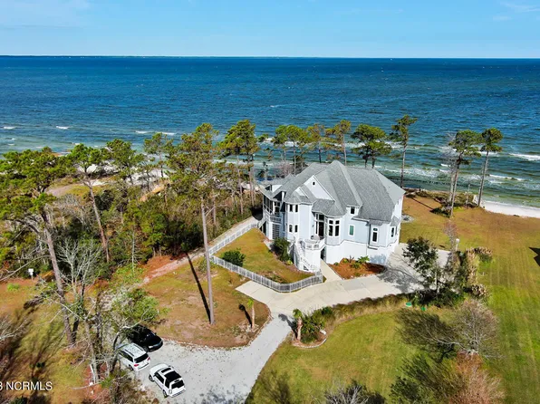 175 Herring Pond Court, Beaufort, NC 28516