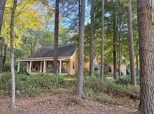 1193 Pea Ridge Rd, Juliette, GA 31046