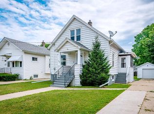 7121 27th Ave, Kenosha, WI 53143