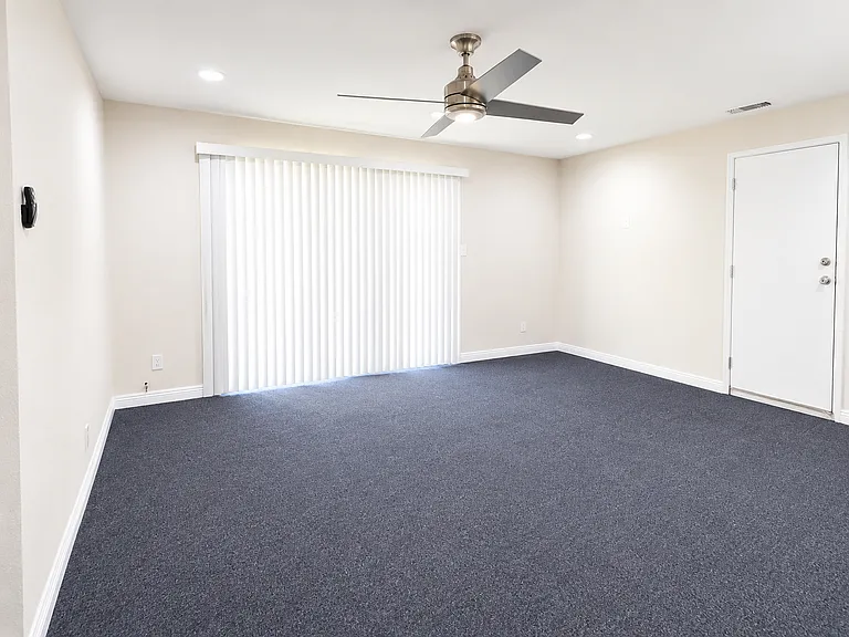 2157 W 109th Pl — Photo 34