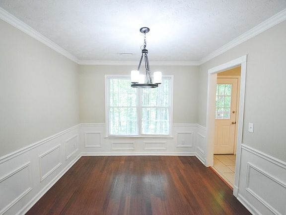 2nd image of 1290 Grayland Hills Dr