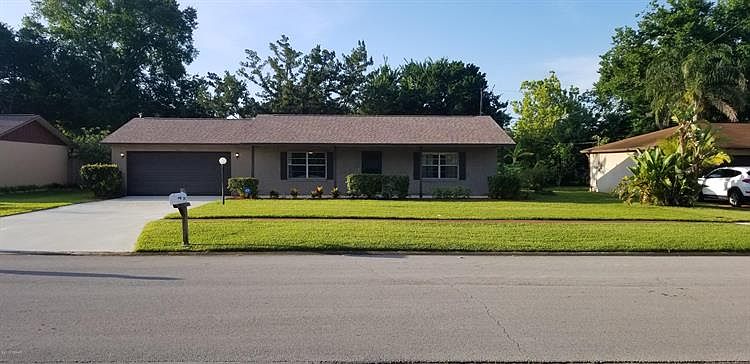 1st image of 785 Aspen Dr