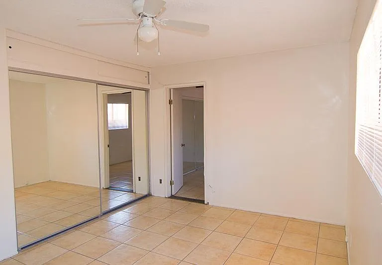 1219 Cacique St — Photo 12