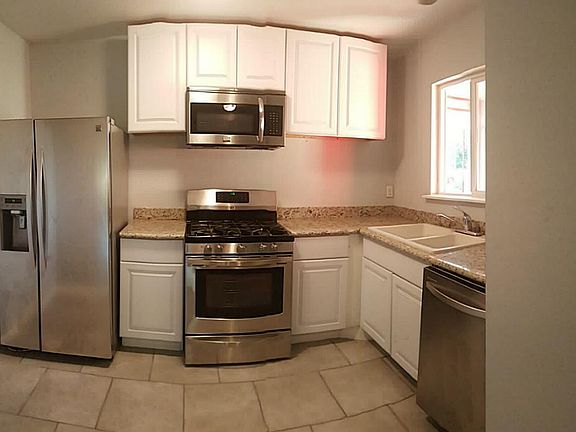 2nd image of 16607 Parkridge Ct