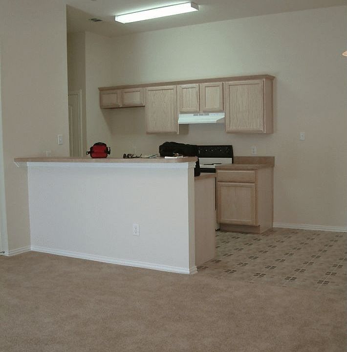 2nd image of 11908 Rhulen Ct