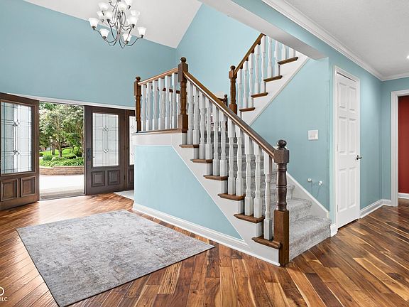 4th image of 9264 Bluestone Cir
