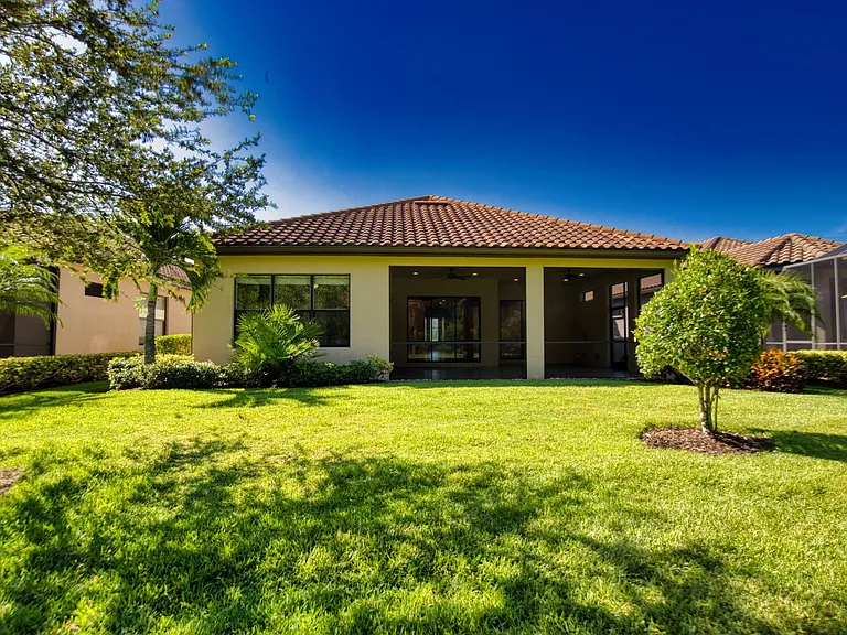 5628 Semolino St — Photo 37