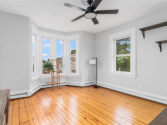 4th image of 50 Padelford St #2