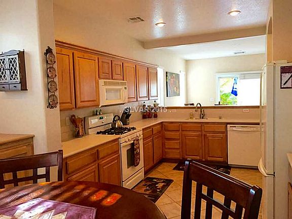 3rd image of 10447 Gwynns Falls St