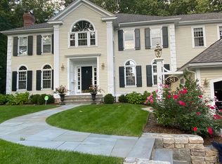 81 Sagamore Rd, Wellesley, MA 02481