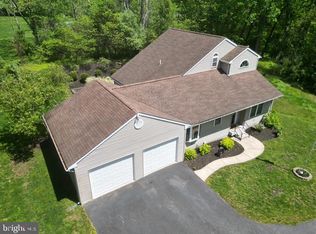 102 Glendale Rd, Boyertown, PA 19512