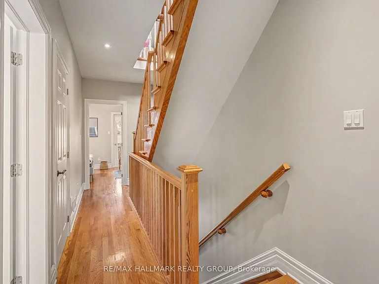 34 Lewis St — Photo 15