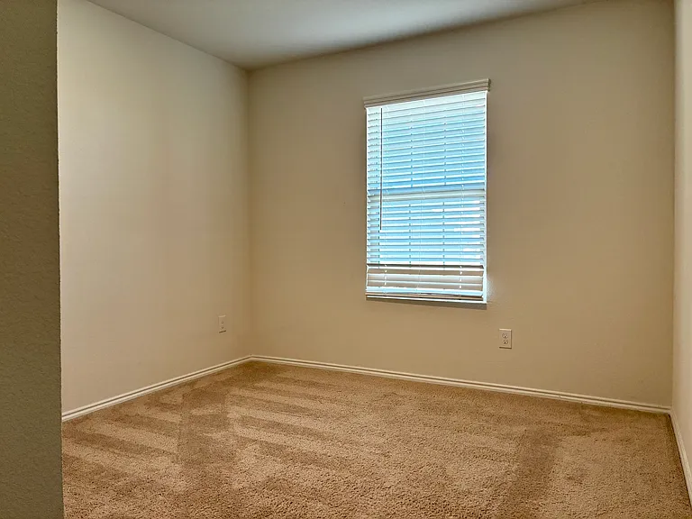 409 Buckeye Ave — Photo 17
