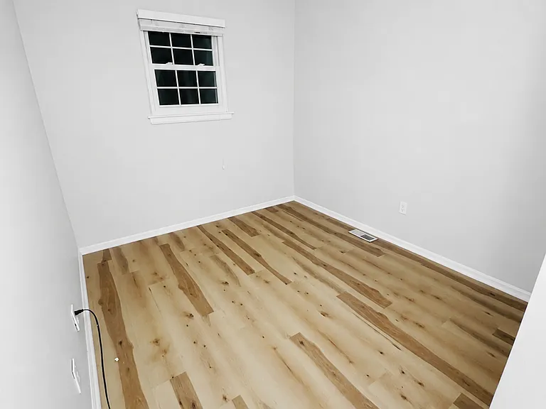 1267 Village Ln — Photo 18
