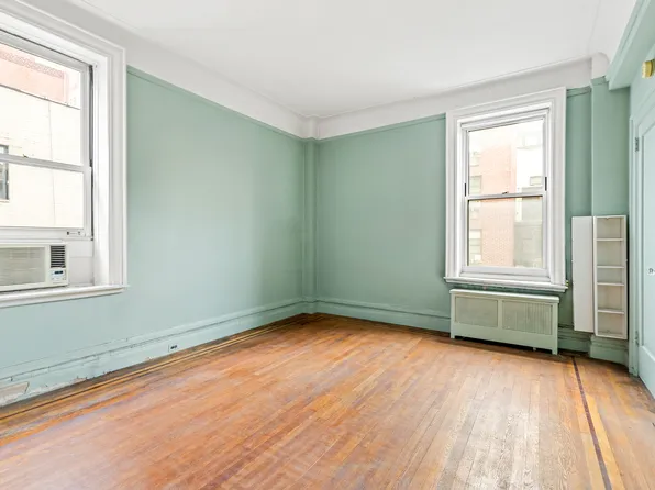 105 West 72nd Street image 2 of 6