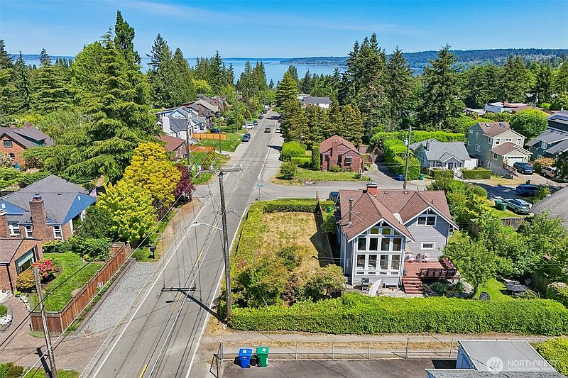 5th image of 8620 28th Avenue NW