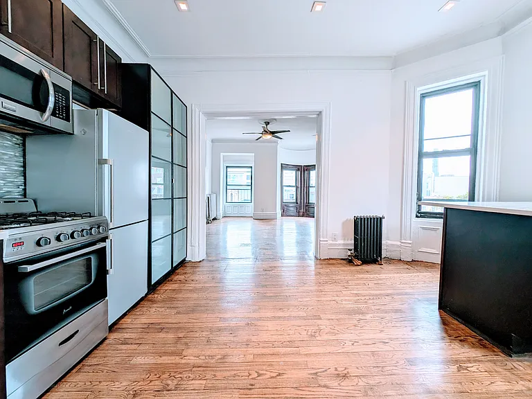 515 Clinton Ave #15 — Photo 1