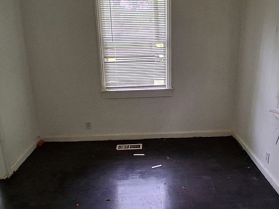4th image of 403 Bruner Ave