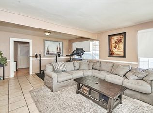 5211 F St, Chino, CA 91710