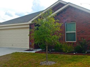 512 Runyan St, Cedar Hill, TX 75104
