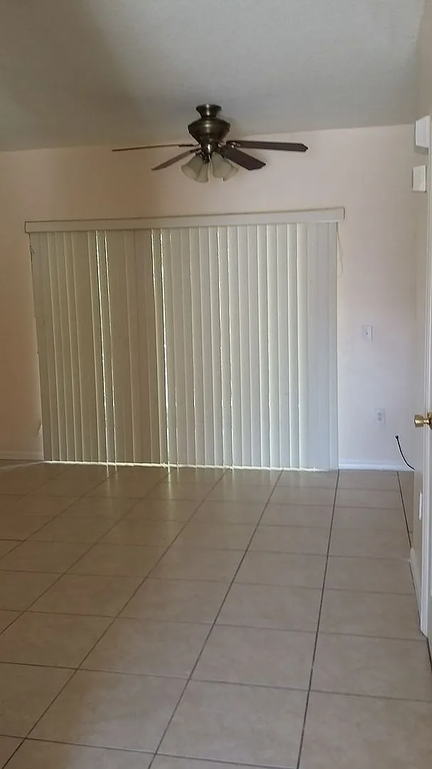 Stunning 2-Bedroom Townhouse in the Desirable Gated Community of The Hammocks! — Photo 2