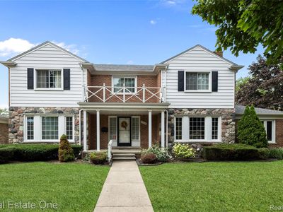 1639 N Evangeline St, Dearborn Heights, MI, 48127