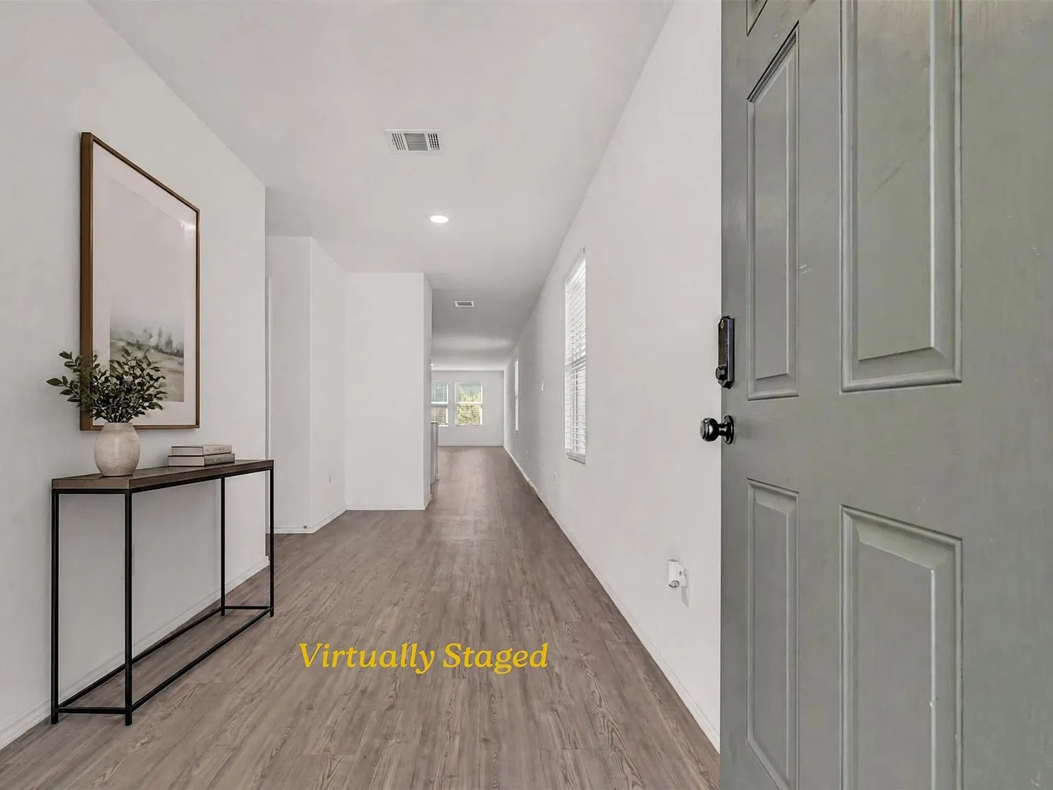 4 bed, 2.0 bath, 1627 sqft, $1,595 — Photo 4