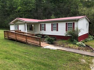 9727 State Route 172, Flatgap, KY 41219