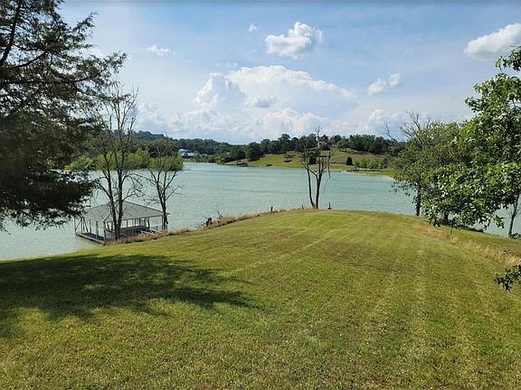 5th image of 3028 Thorn Dr