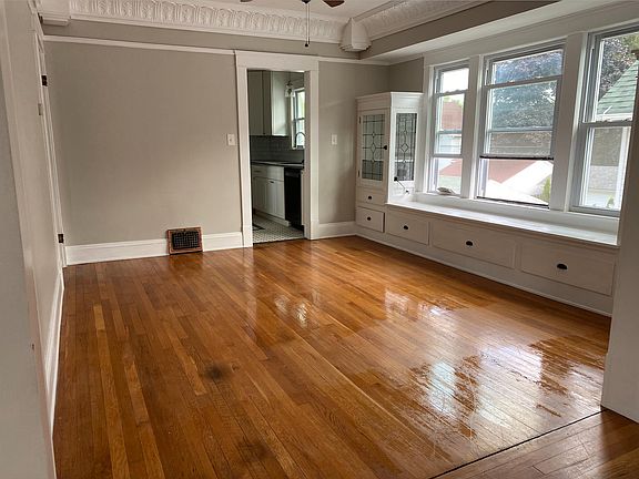 5th image of 1531 Cordova Ave