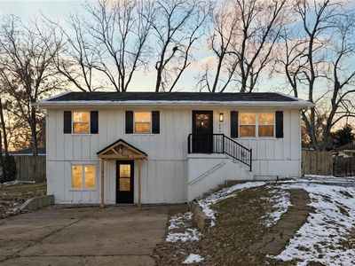 605 NE 3rd St, Blue Springs, MO, 64014