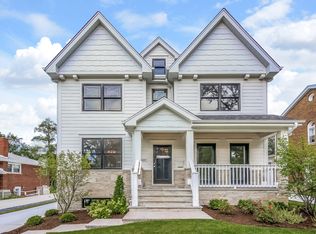 3825 Woodland Ave, Western Springs, IL 60558