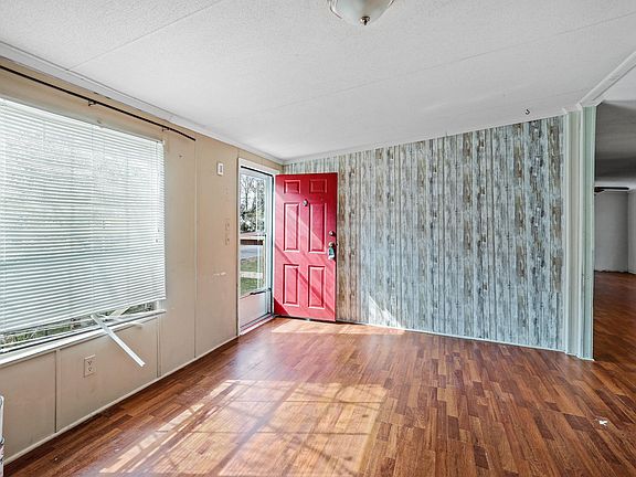 5th image of 7551 Algood St