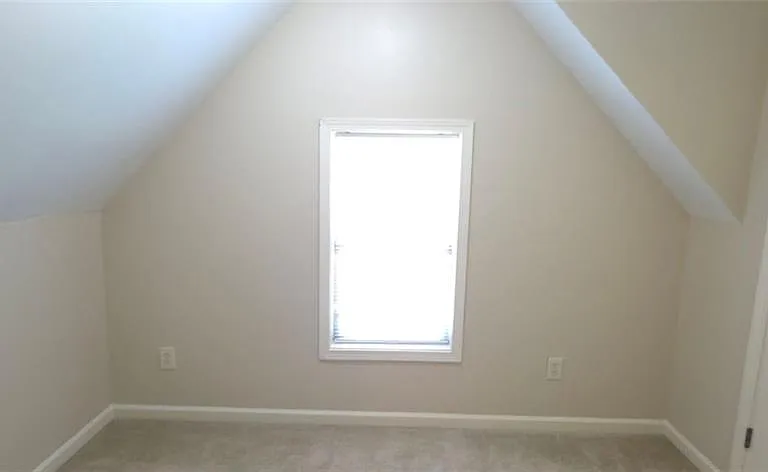 237 Ascott Ln — Photo 16