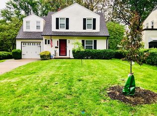 8317 Belleview Ave, Kansas City, MO 64114