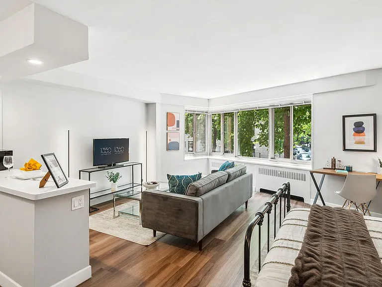 1350 North Lake Shore Drive — Photo 9