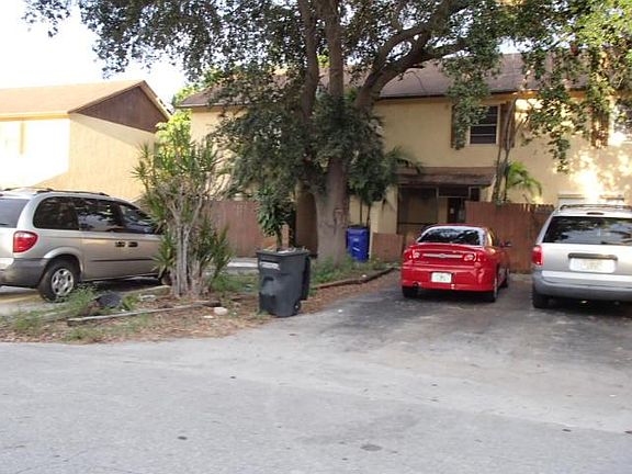 3rd image of 4344 NW 4th Ave