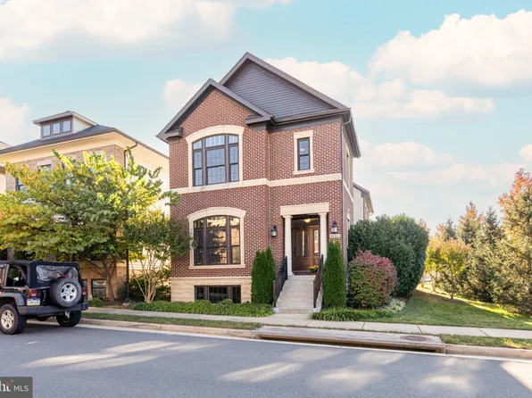 44501 Yarmouth Dr, Ashburn, VA 20147