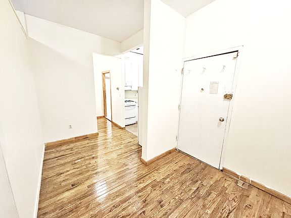 5th image of 679 9th Ave APT 3