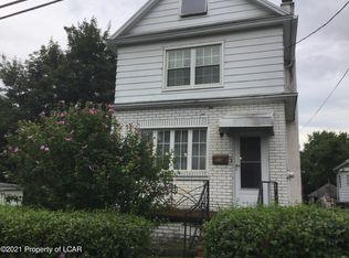 15 Crow St, Plains, PA 18705