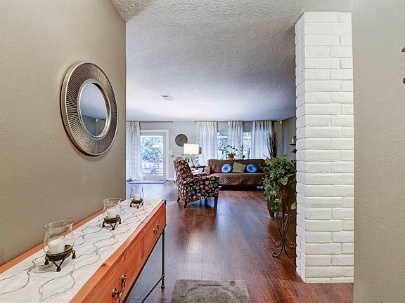 4th image of 6918 Monticello Ct