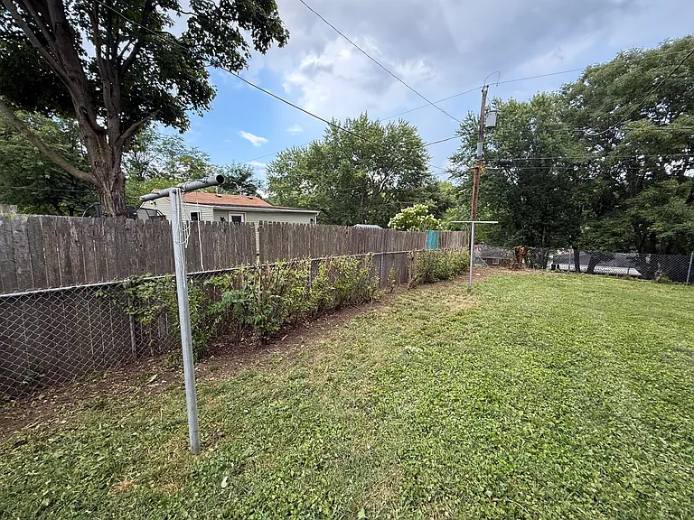 5756 Kendon St — Photo 13