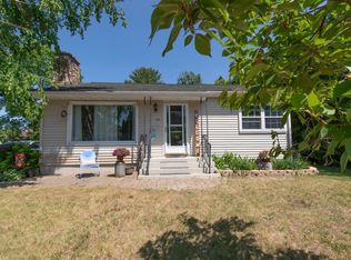 98 Williams St, Marinette, WI 54143