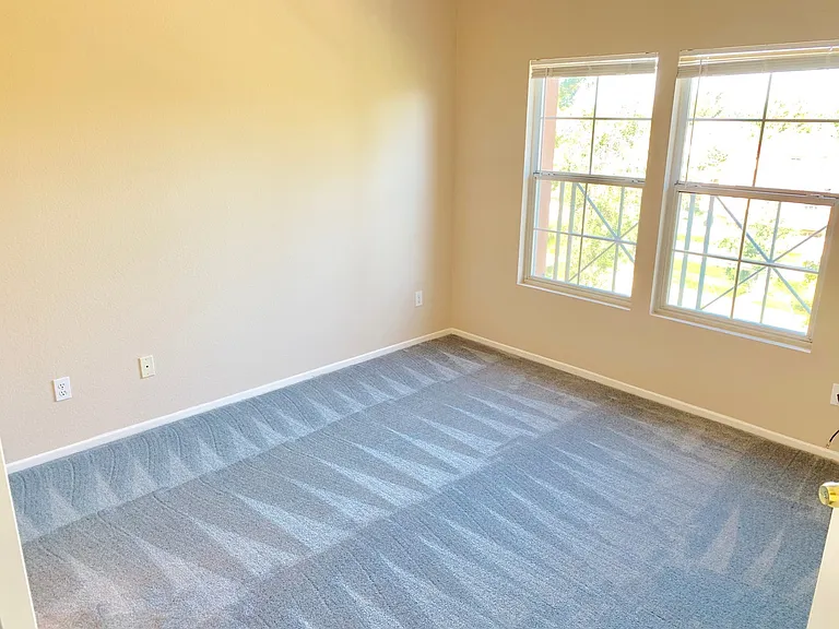1014 S Rossano Way — Photo 16