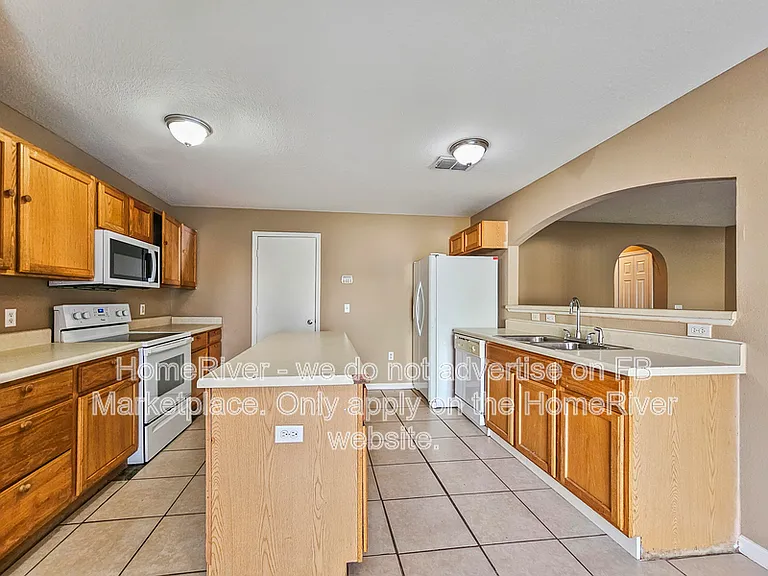 3650 Fyfield Ct — Photo 11