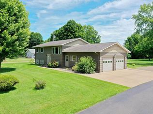610 Billings Ave, Medford, WI 54451
